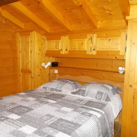 Jonquille Chalet